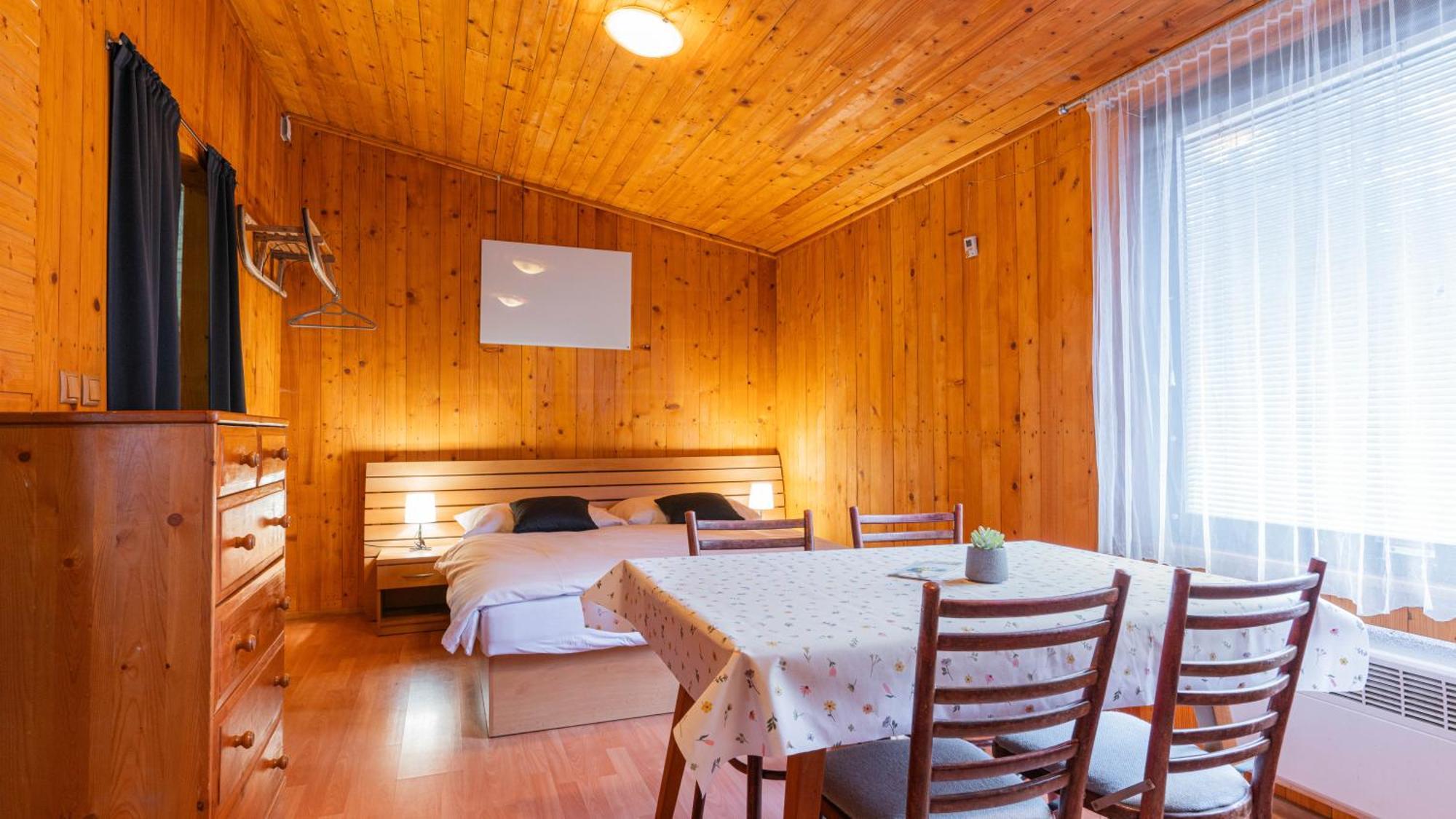 Ski House Jursport Zavazna Poruba Екстер'єр фото